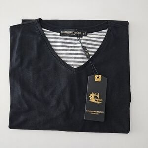 (BRAND NEW) tailored Recreation Premium Slim Fit T-shirt. 95% cotton 5% spandex